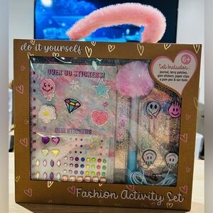 DIY Fashion Activity Set